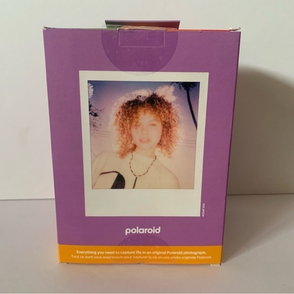 NIB. Polaroid Now Gen 2 Instant Camera - Picture 5 of 8